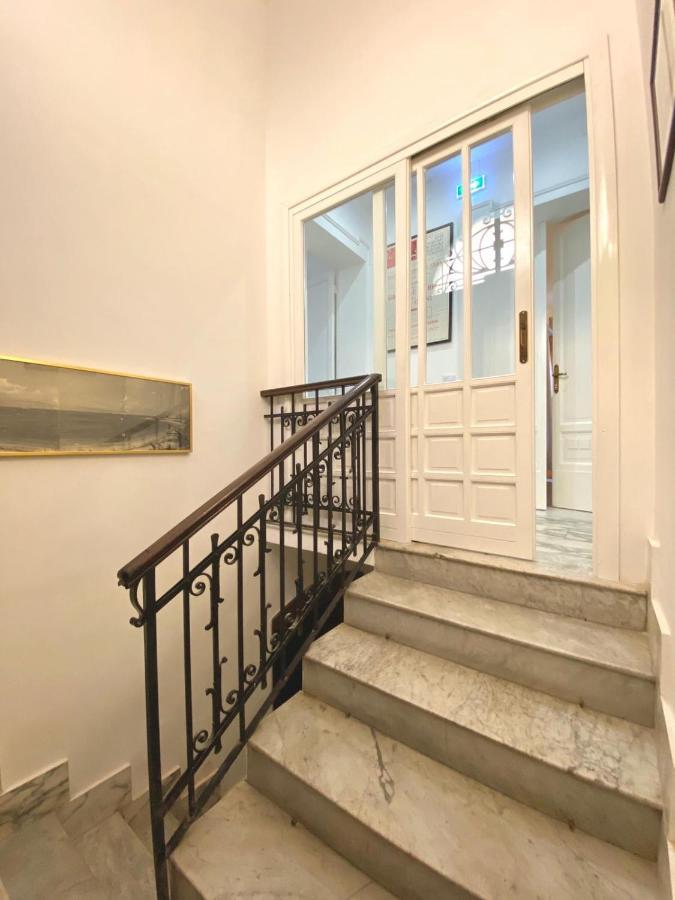 Al Teatro Bed & Breakfast Reggio di Calabria Exterior photo