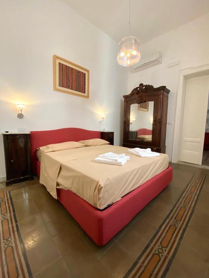 Al Teatro Bed & Breakfast Reggio di Calabria Exterior photo