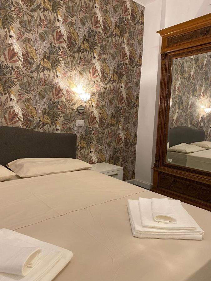 Al Teatro Bed & Breakfast Reggio di Calabria Exterior photo